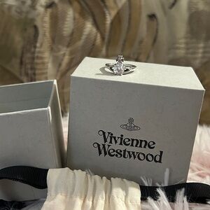AUTHENTIC Vivienne Westwood 925 Sterling Silver Reina Petite Ring
